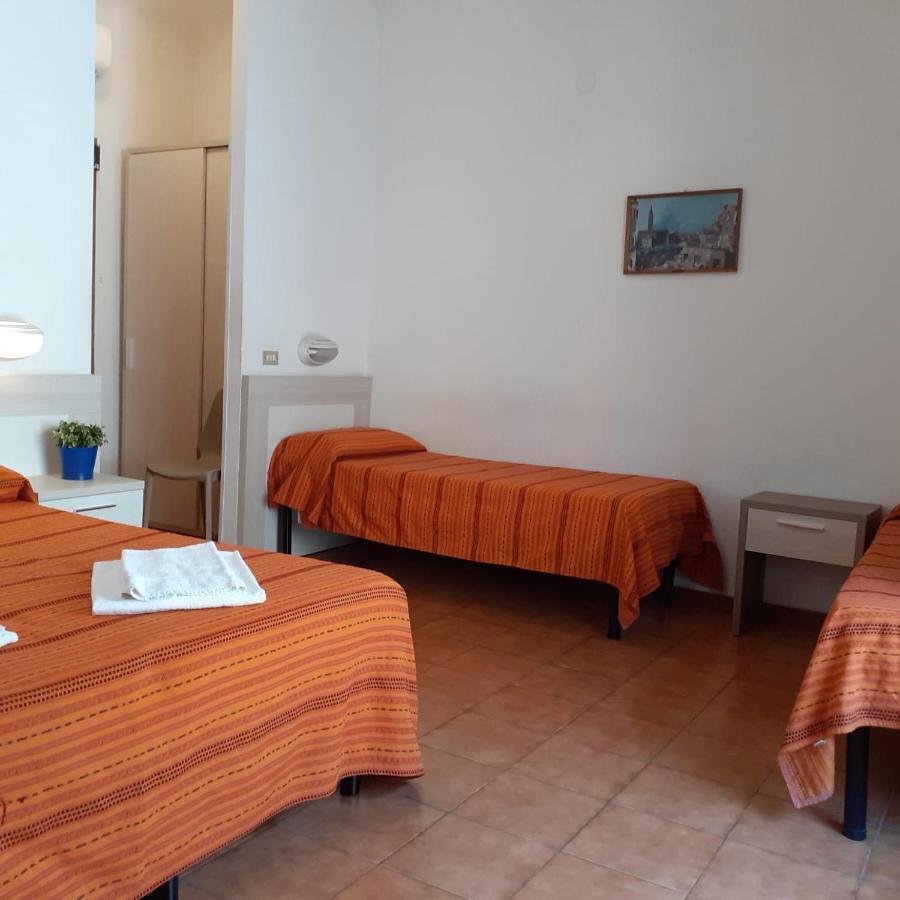 Foresteria Valdese Di Affittacamere Firenze